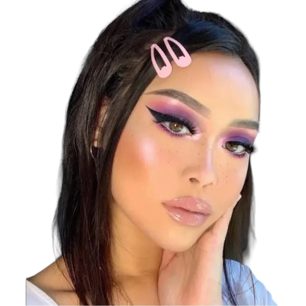 Beauty Bakerie COTTON CANDY CHAMPAGNE Blushlighter Palette